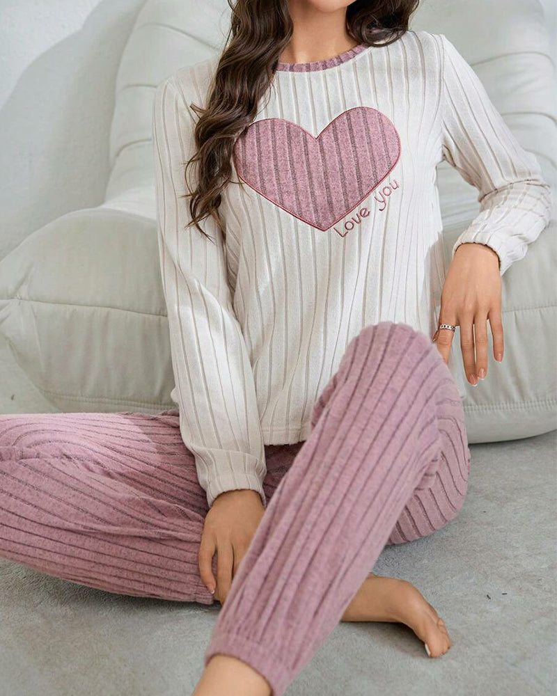 Women’s Heart Print Pajama Set – Long Sleeve Top & Pants Loungewear