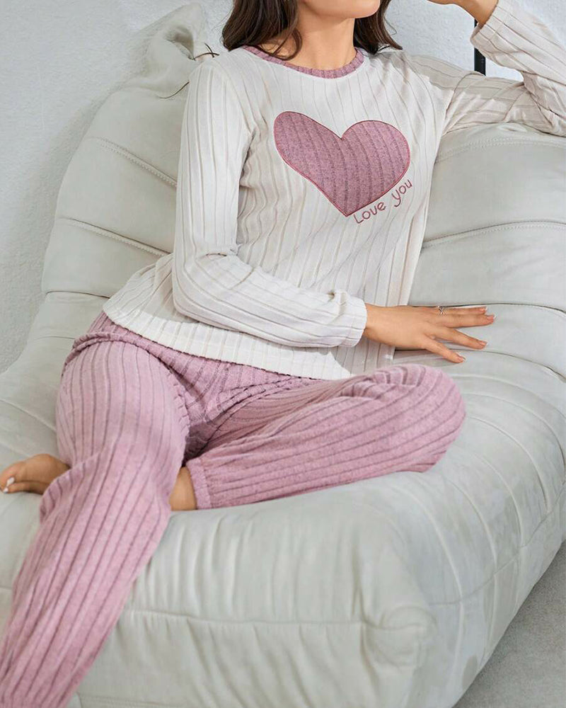 Women’s Heart Print Pajama Set – Long Sleeve Top & Pants Loungewear