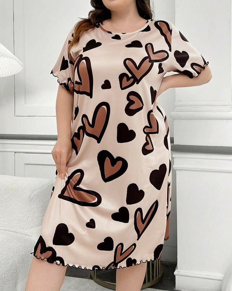 Plus Size Heart Print Short Sleeve Nightdress