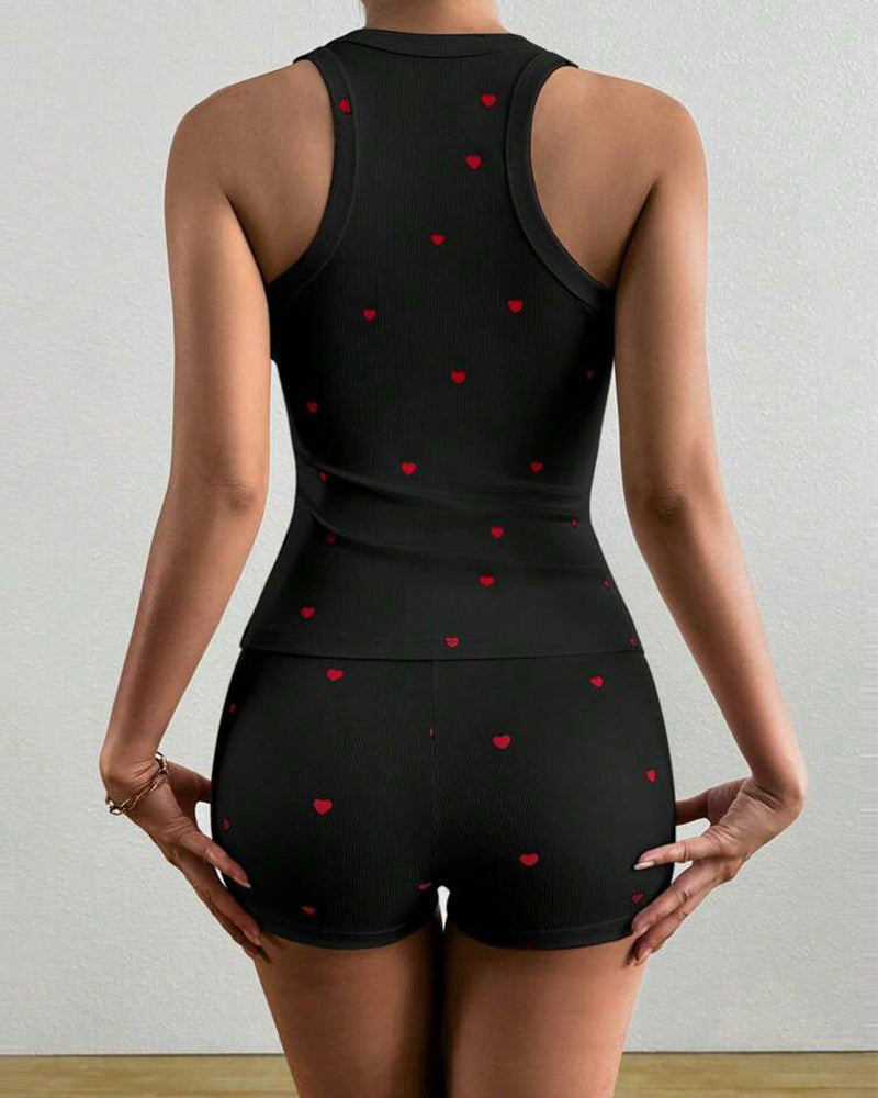 Heart Print 2-Piece Pajama Set – U-Neck Tank & Stretch Shorts