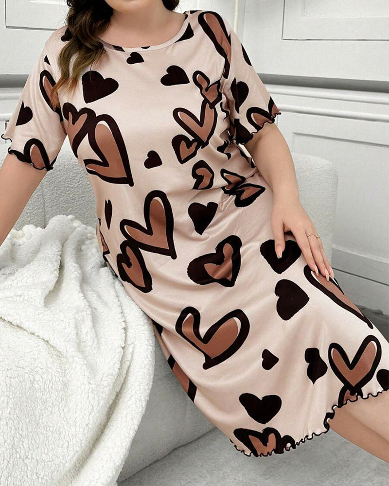 Plus Size Heart Print Short Sleeve Nightdress