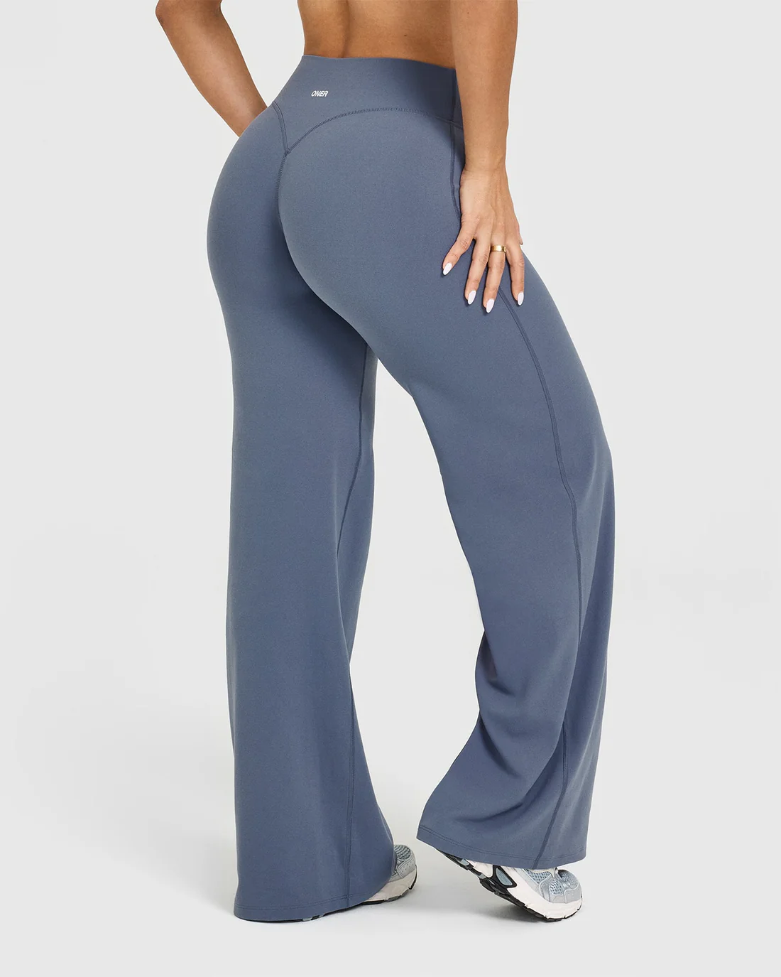 Comfortable and Elastic-Straight Leg Bottoms