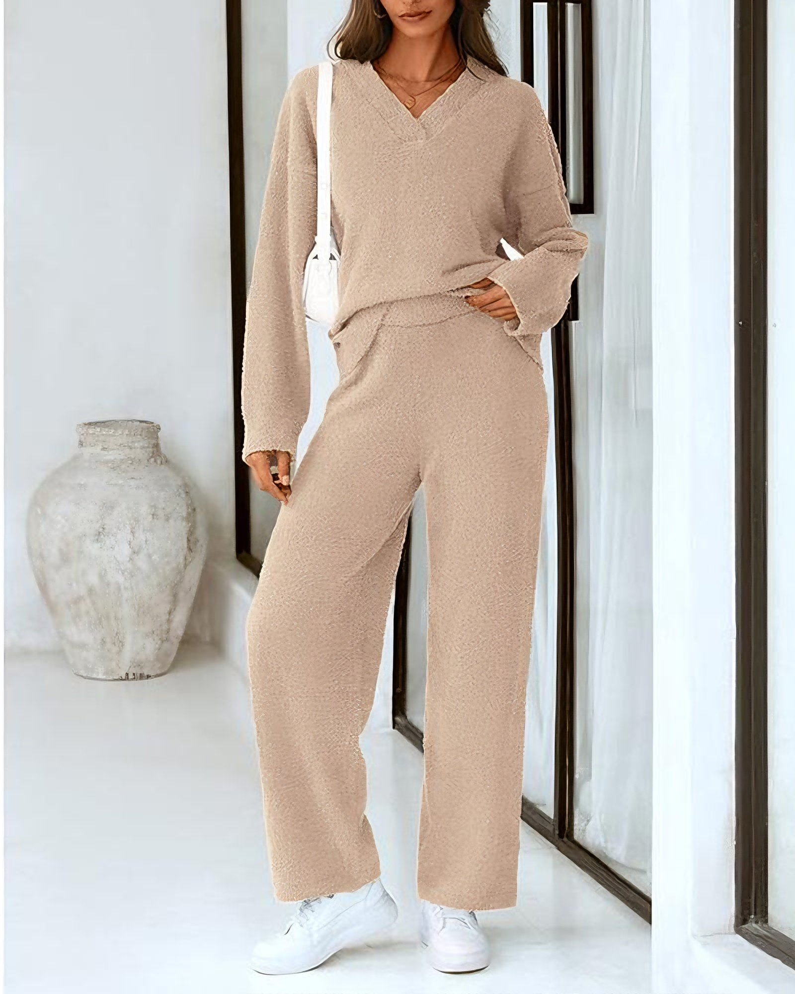Ultra Soft Marshmallow 2-Piece Lounge Set – V-Neck Top & Wide-Leg Pants