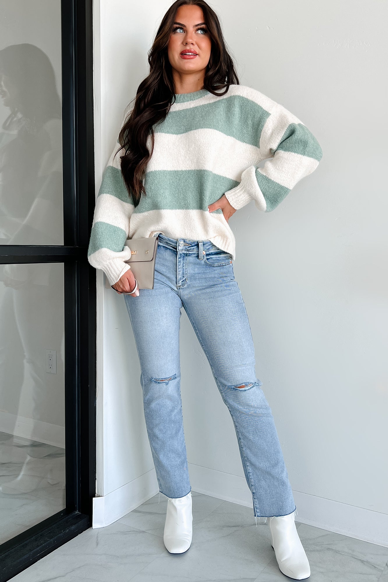 Shesways®Coen Mid-Rise Slim Straight Sneak Peek Jeans (Light Vintage)