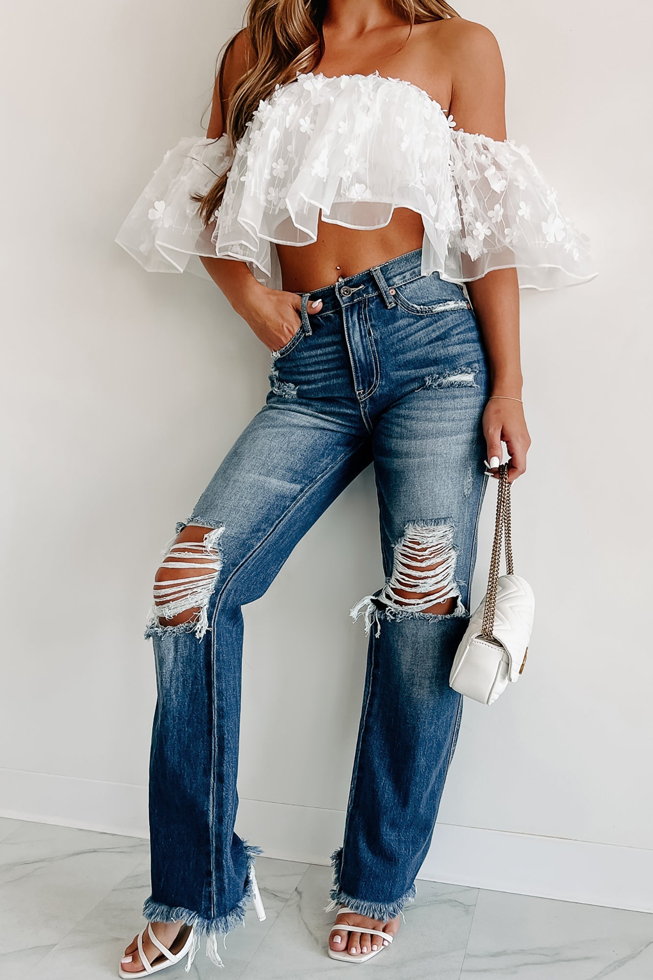 Shesways®Genevieve High Rise Distressed Straight Leg Jeans (Medium)